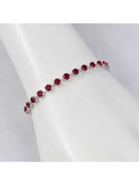 Vintage Ruby‎ Red Swarovski Crystal Tennis Bracelet Sterling Overlay 7.25 Inch